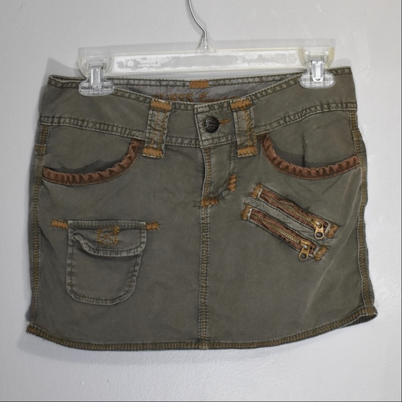 Guess Dresses & Skirts - GUESS Jeans Military Inspired Mini Skirt 25 NWOT